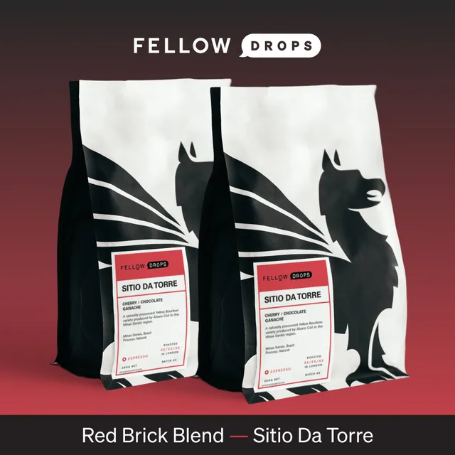 fellow-square-mile-coffee-set-coffret-2-caf-s-350-g-sitio-da-torre-red-brick image 1