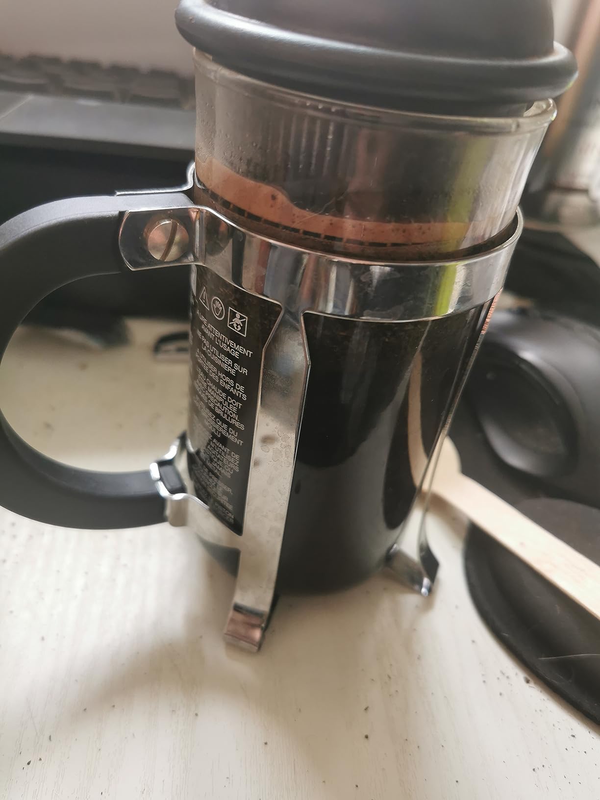 Bonne cafetière solide