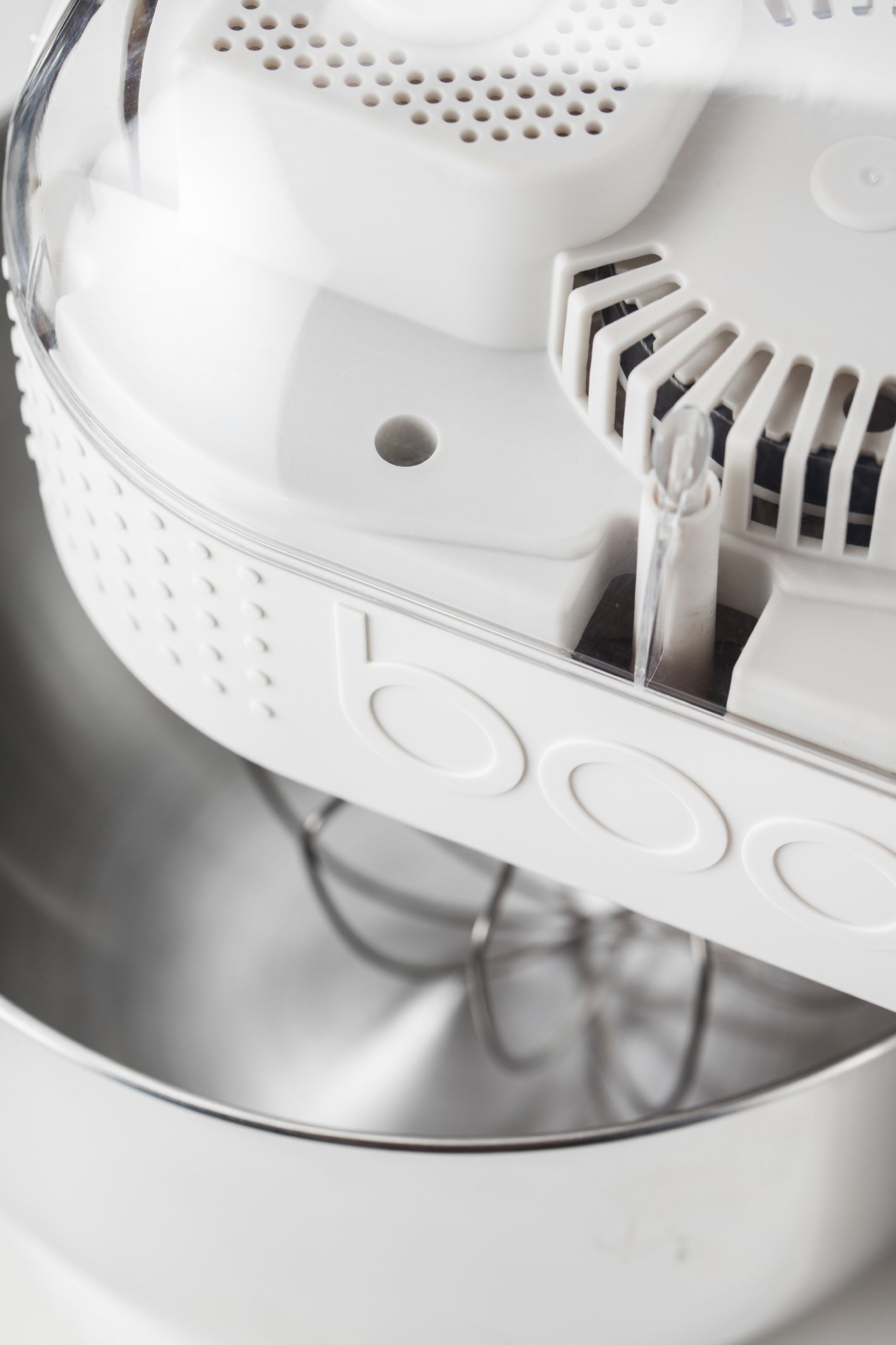 bodum-11381-913euro-3-bistro-robot-de-cuisine-lectrique-blanc-4-7-l-700-w-6-vite image 4