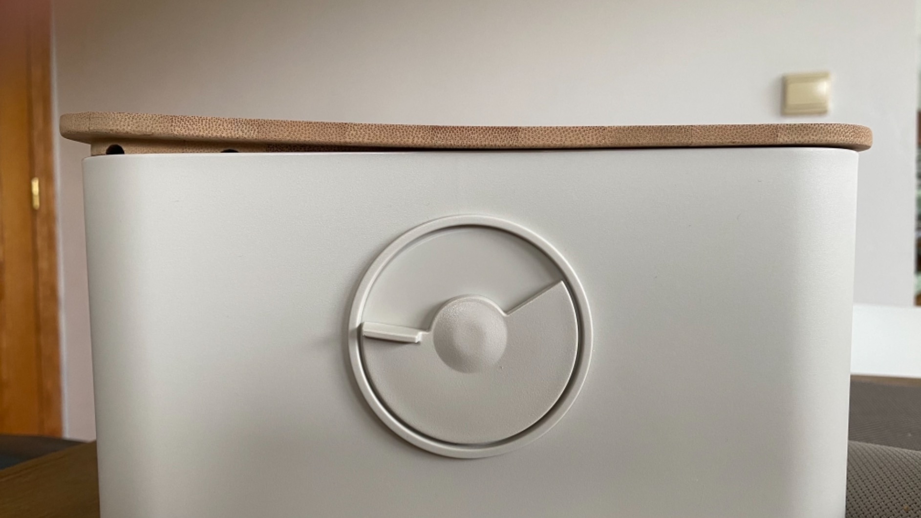 Très bonne boîte à pain